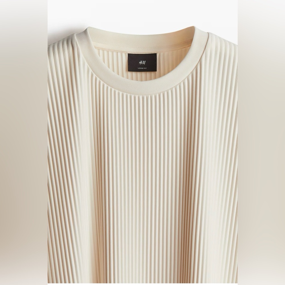 H&M Off-White Ribbed Tee - Picture 3 of 7